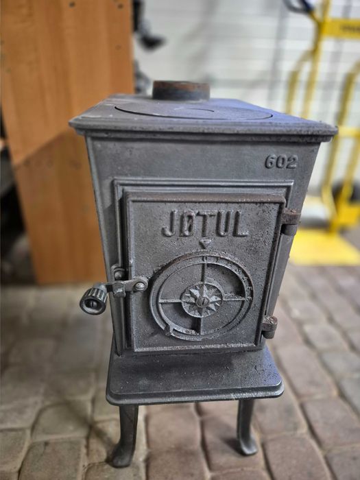 Piec żeliwny Jotul 602