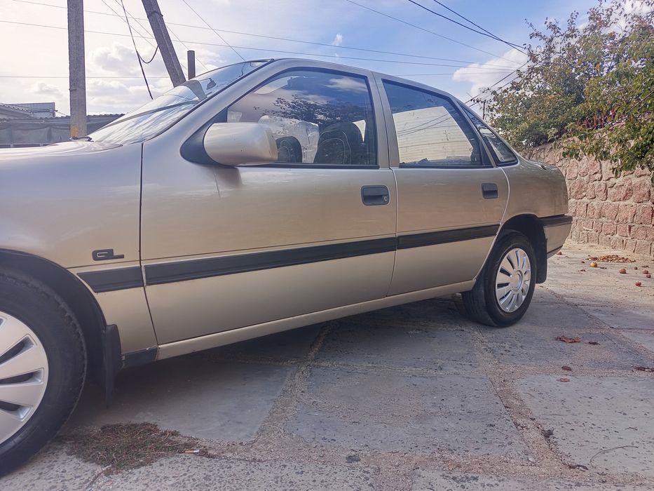 Продам Опель вектра А