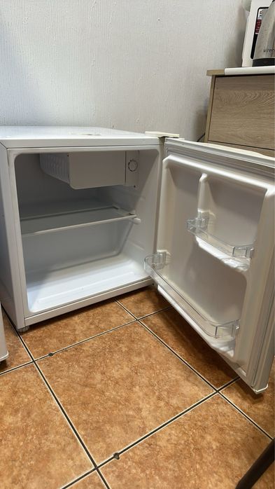 холодильник маленький б/у