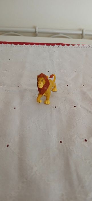 Figura Simba - O Rei Leão