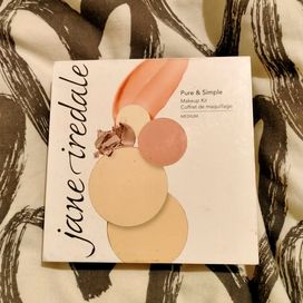 Jane Iredale pure& Simple make up kit MEDIUm