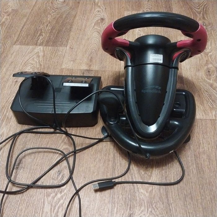 Ігровий маніпулятор кермо для дітей.