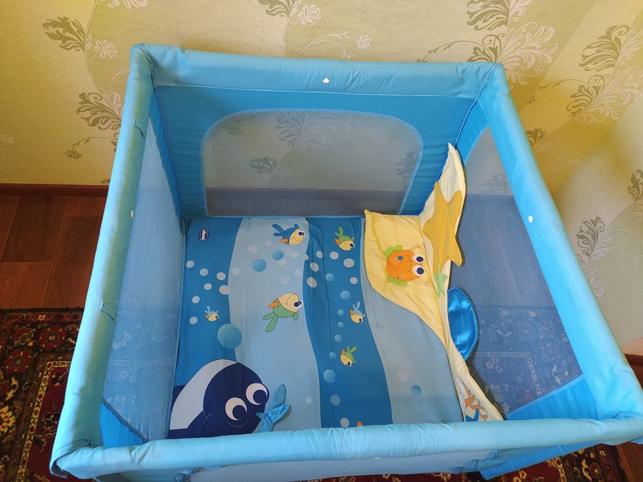 Продам ігровий манеж Chicco Open Sea.