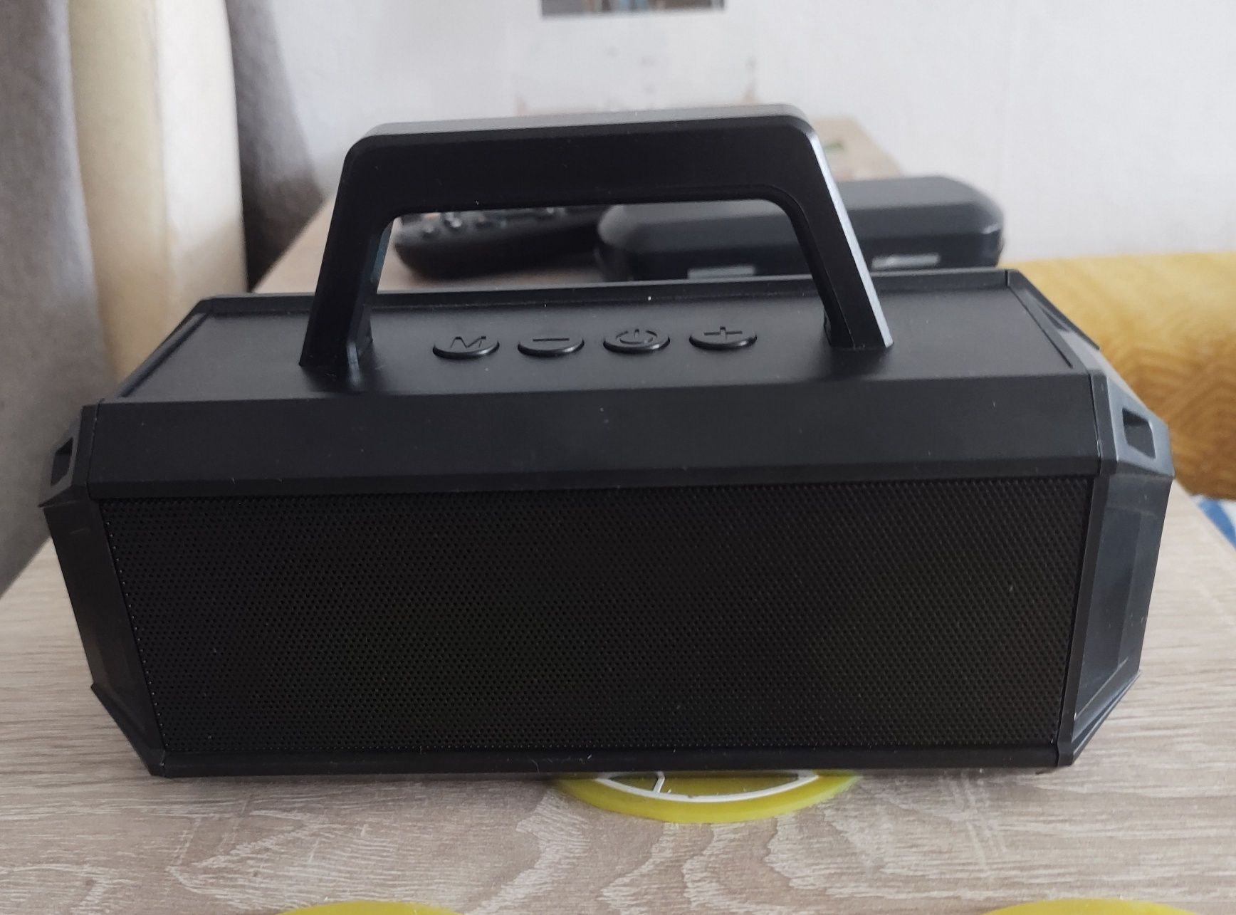 Głośnik radio FM bluetooth