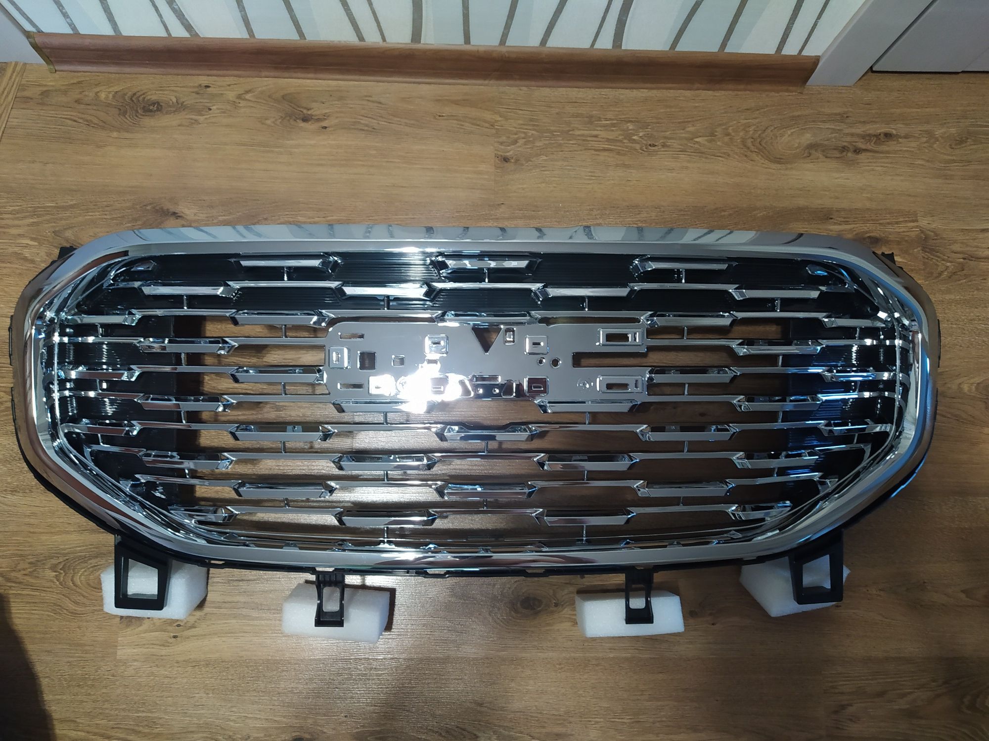 Решітка радіатора GMC Terrain 18-21 DENALI гриль 84177743 84165554