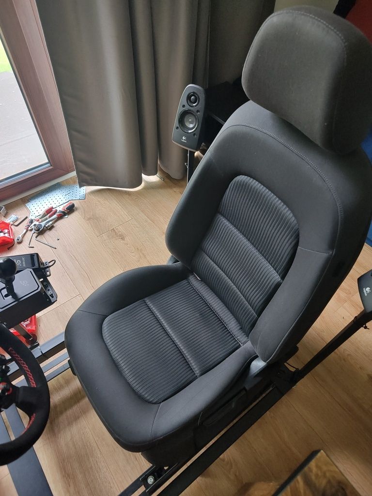 Fotel pasażera Audi A4