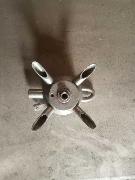 Продам колектор доїльного апарату