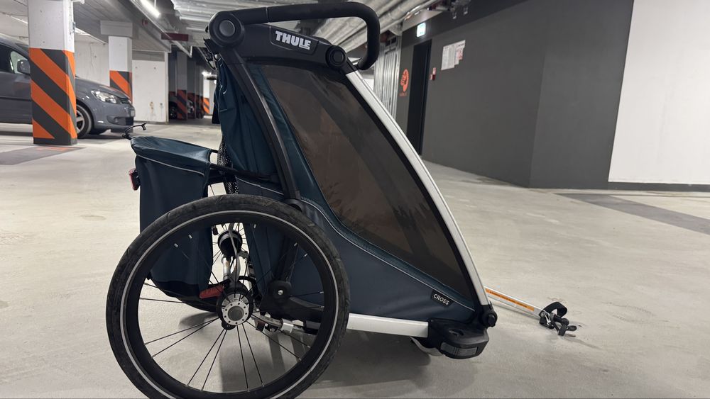 Thule Chariot Cross 1