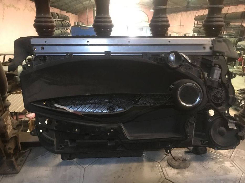 ARMAÇÃO DE PORTA AUDI TT 8N