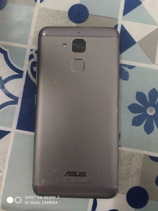 Telemóvel Marca ASUS _X008D