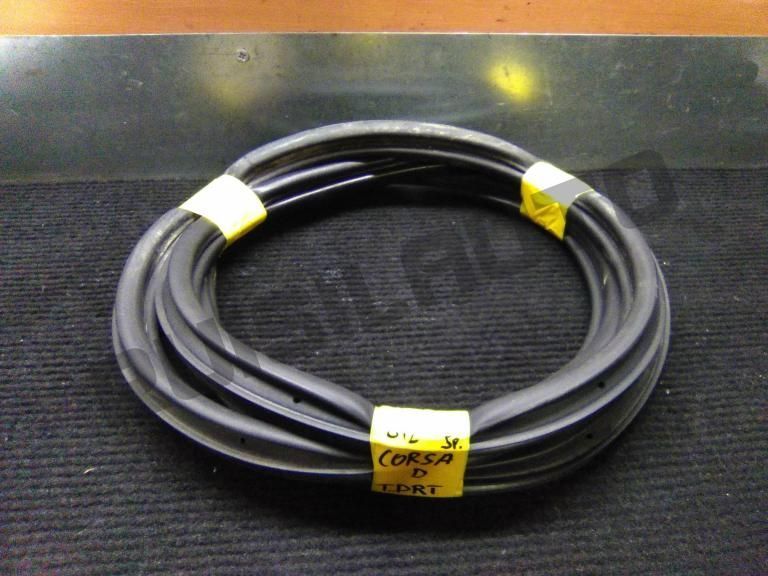Borracha De  Carroçaria Porta Trás Direita  Opel Corsa D [2006_