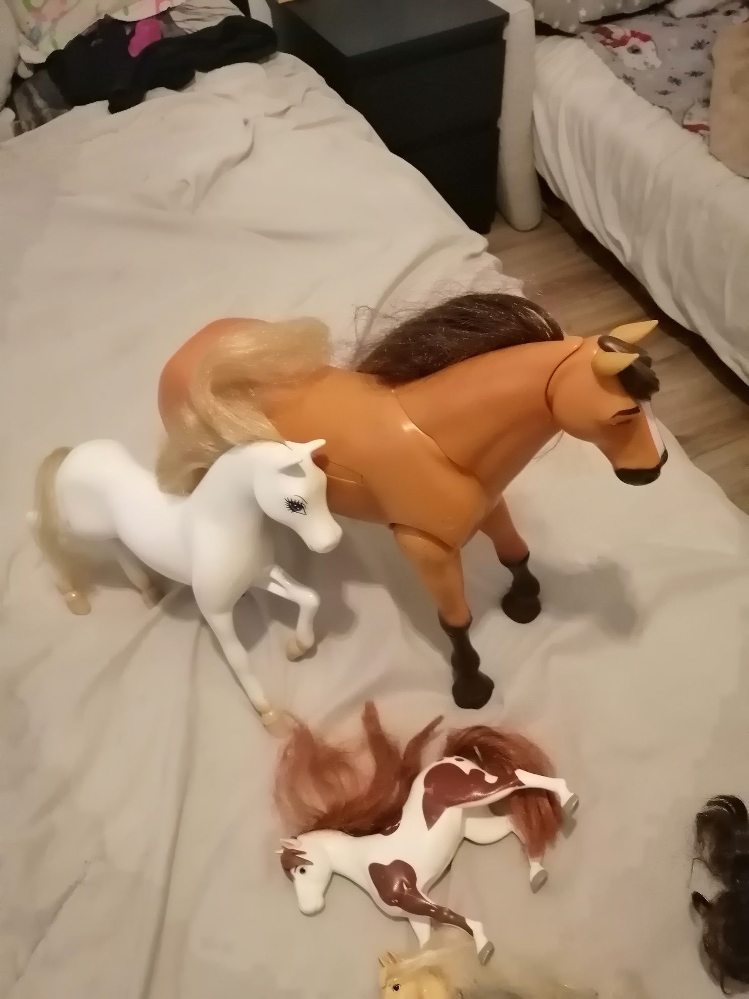 Spirit Mustang duch wolnosci zestaw konie lalki