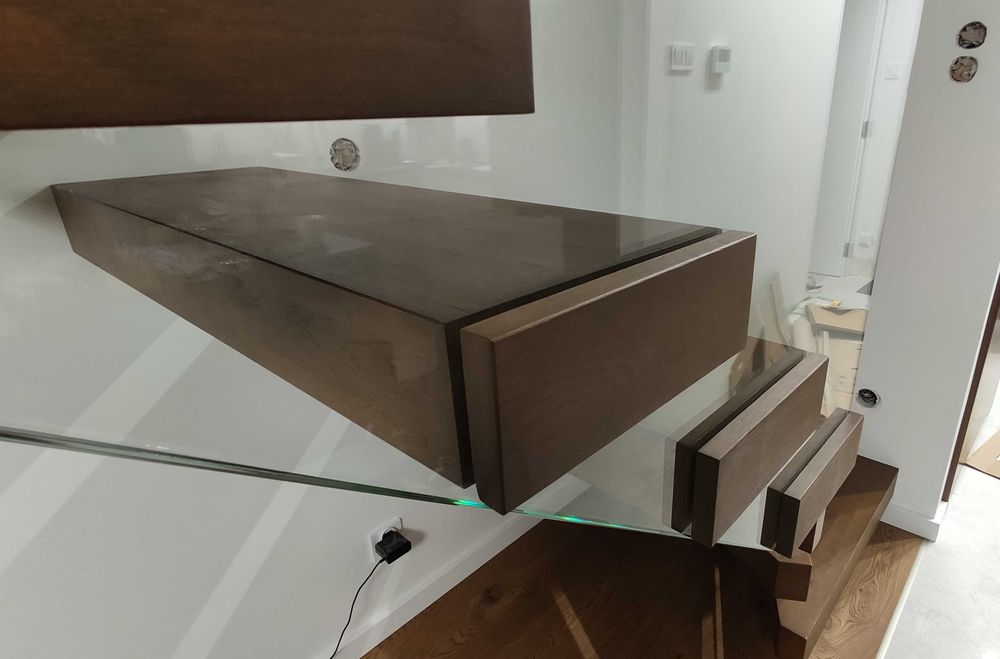 Nowoczesne schody półkowe, wspornikowe nowoczesny design