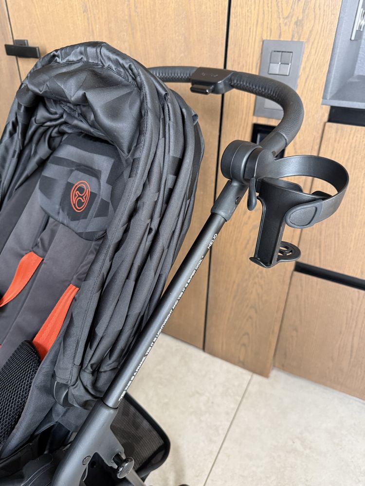 Прогулянкова коляска Cybex Melio Street Real Black