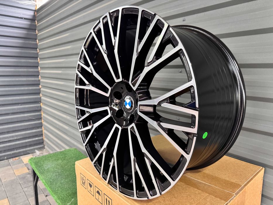 Нові диски Різноширокі R22 5x112 BMW G06 G05 G07 X5 X6 X7 G02 X4