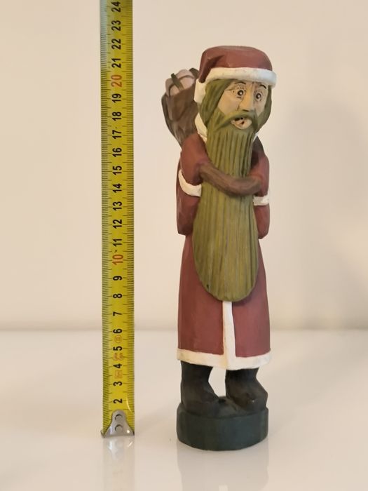 Rzeźba ludowa drewniana Sygnowana Stanisław Suska Święty Mikołaj