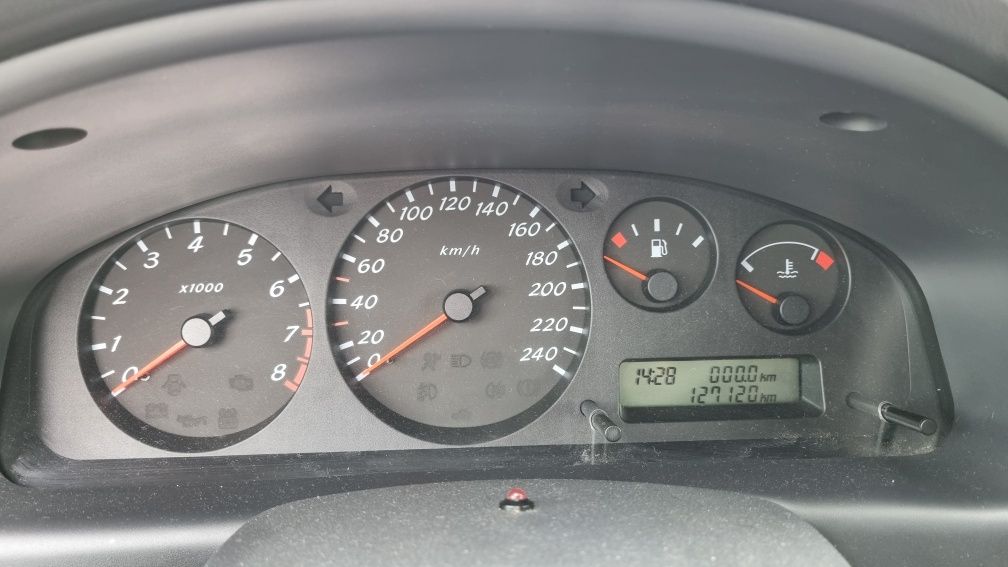 Nissan Almera 1.5