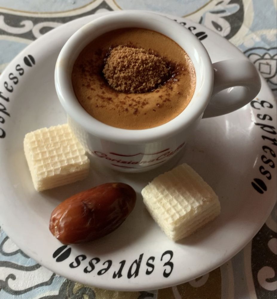 Кавоварка Delonghi Eletta cappuccino