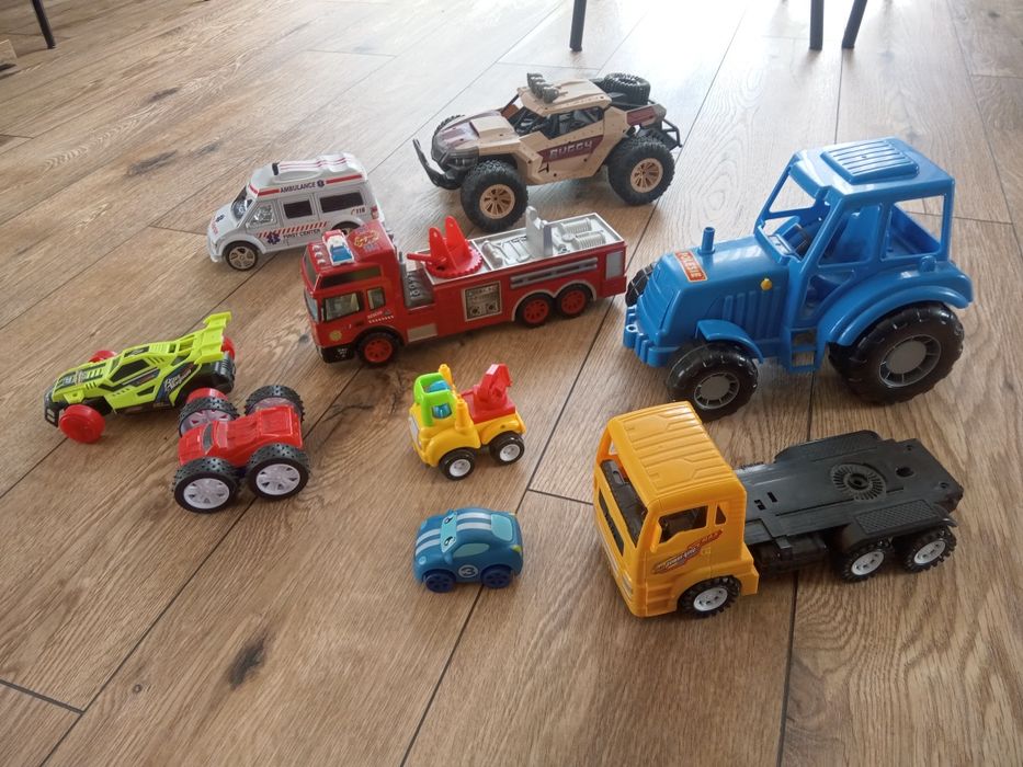 Auta mega paka dla chłopca