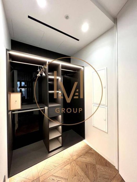 ЖК New York 2х кім. квартира у центрі міста з терасою.