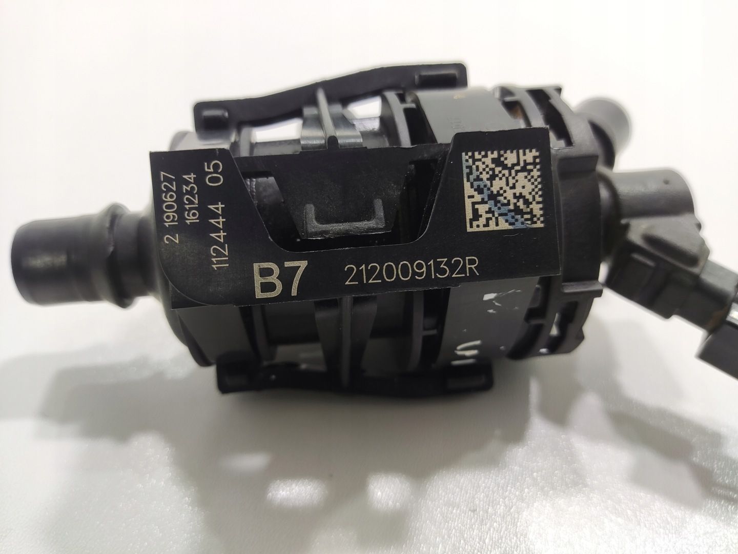DODATKOWA POMPA WODY RENAULT MEGANE IV 2016-2020 212009132R