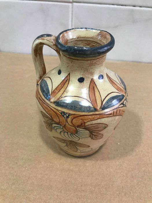 Bonito conjunto de loiça alentejana pintada à mão
