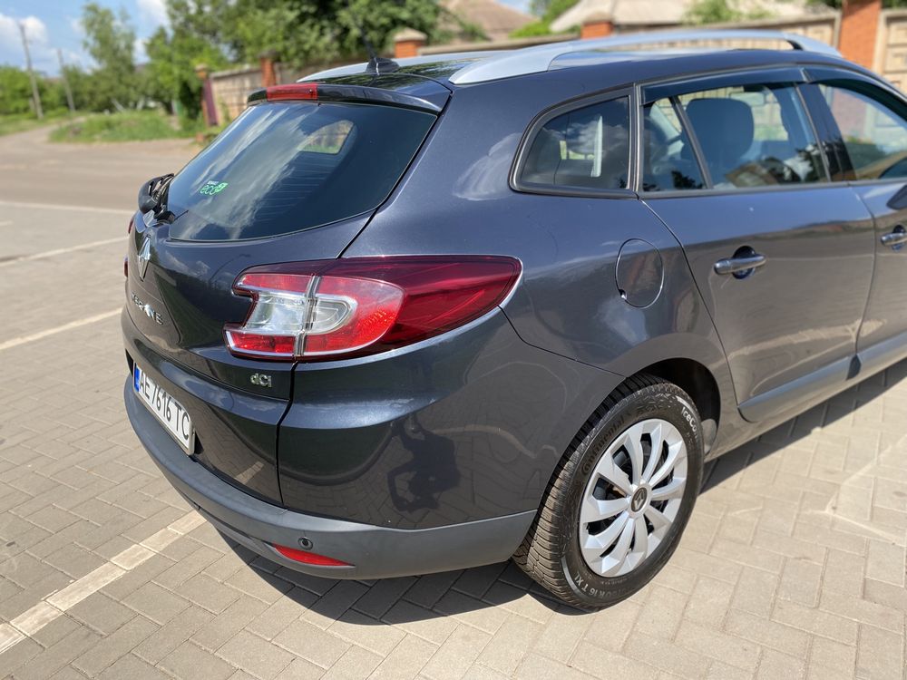 Renault Megane 2011 год 1.5 Дизель