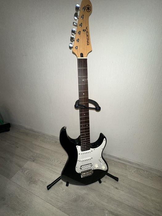 Гітара електрогітара Yamaha Pacifica 112j ямаха