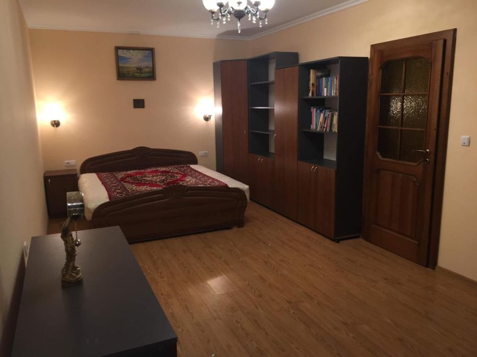 Оренда 2 кімнатної квартири в Пустомитах