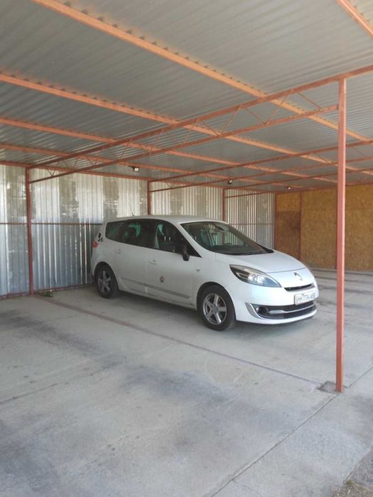 Стоянка крытая на пос.Котовского ул.Бочарова.