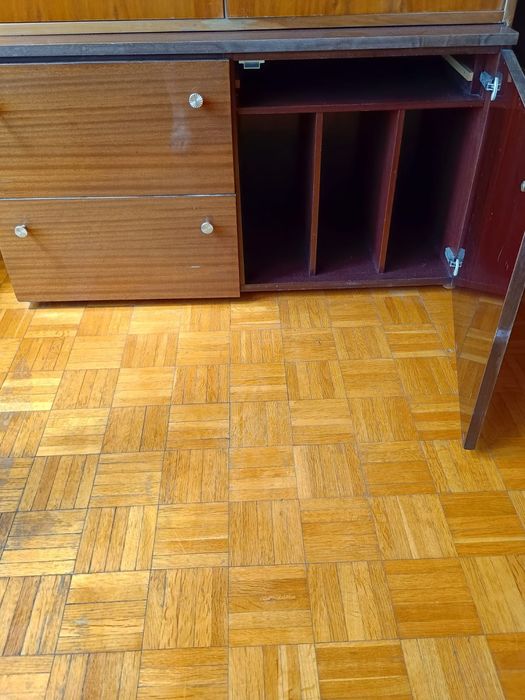Szafka na płyty analogowe PRL