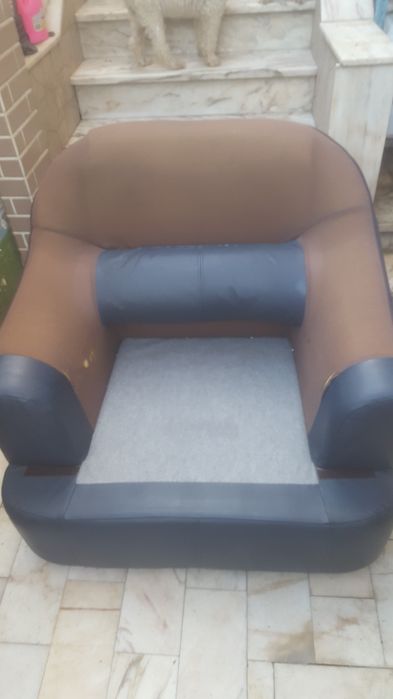 POLTRONA em pel genoina