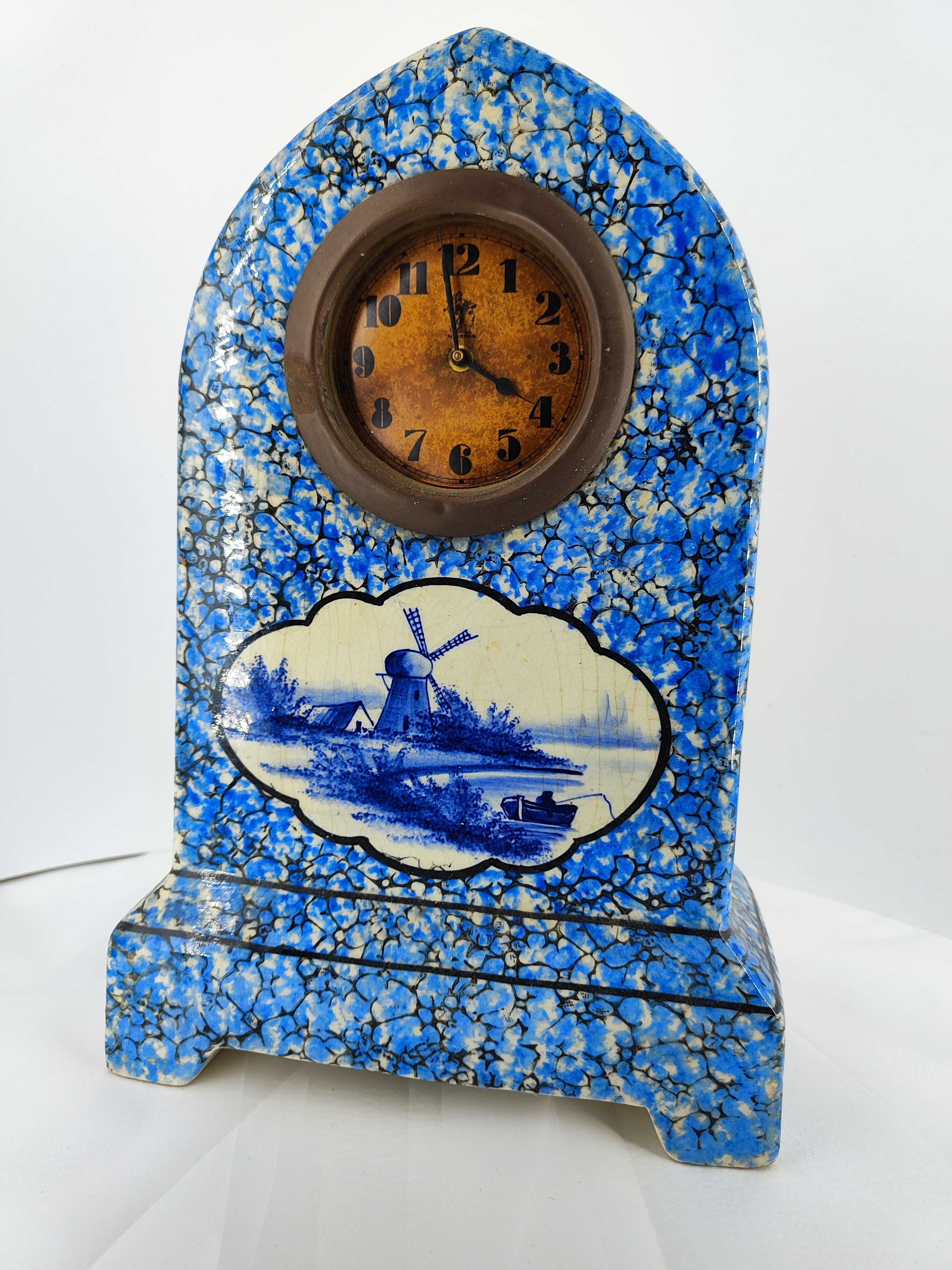 Piękny stary porcelanowy holenderski zegar Minerva