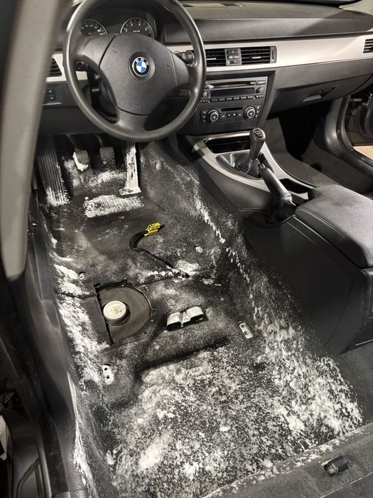 Kosmetyka Samochodowa - Czyszczenie oraz Zabezpieczanie Pojazdów