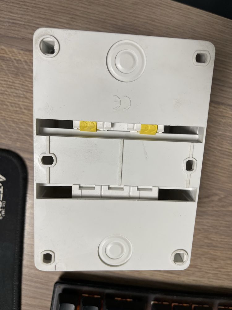 Продам автоматы с коробкой Schneider C50 ,400 v IEK BA47-29 С-16,400 v