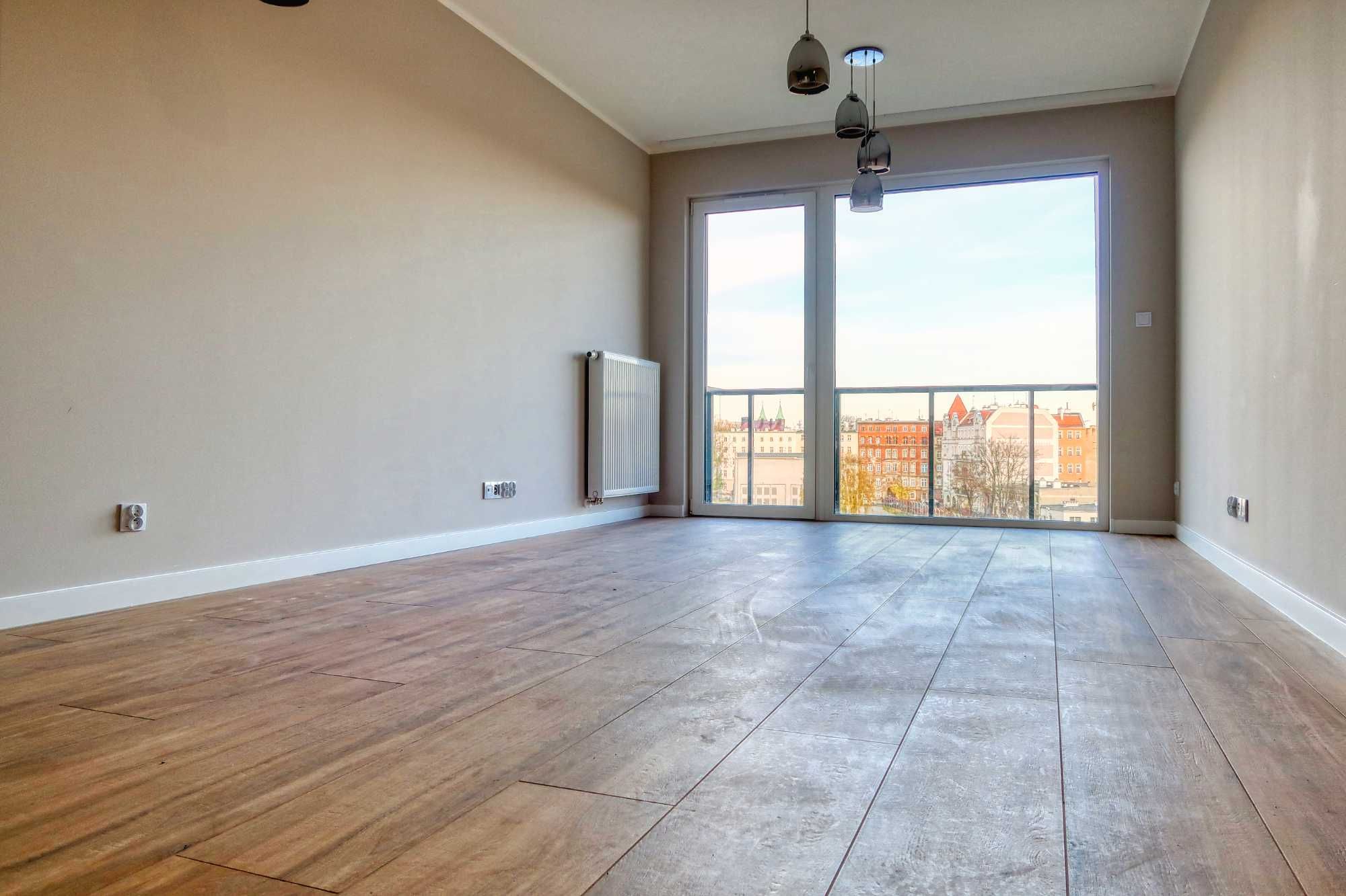 Nowy apartament w CENTRUM z widokiem na rzekę