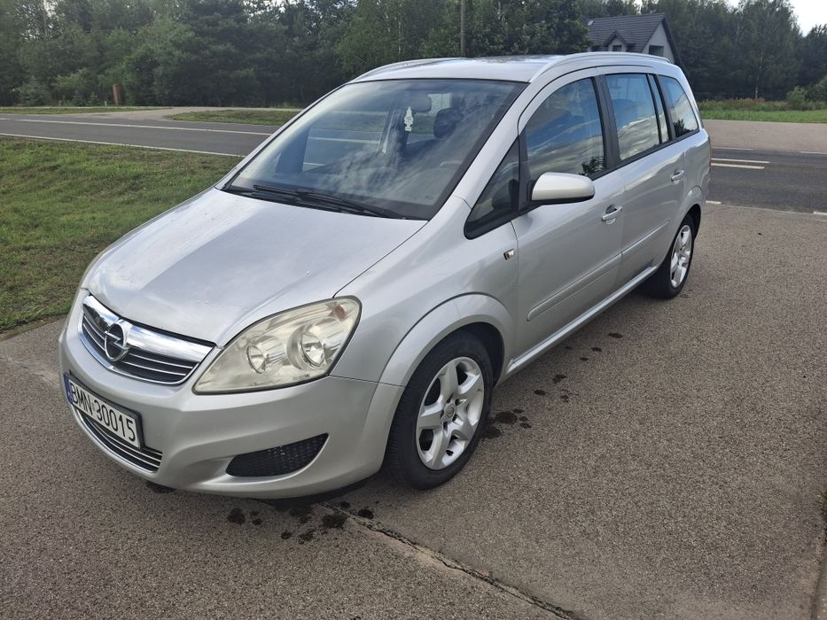 Opel Zafira benzyna +gaz 7 miejsc mogę zamienic