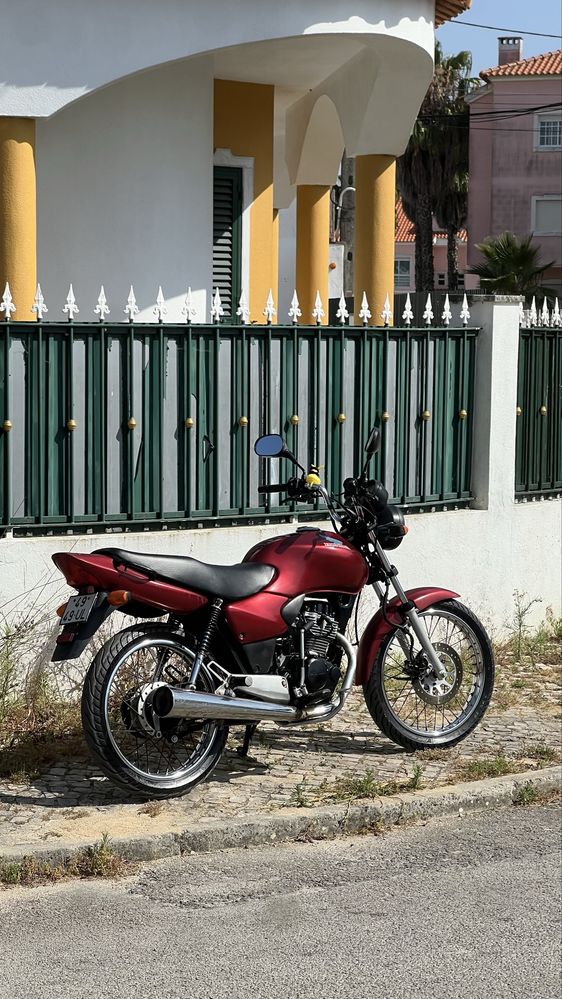 Moto cg 125 (BRASILEIRA)