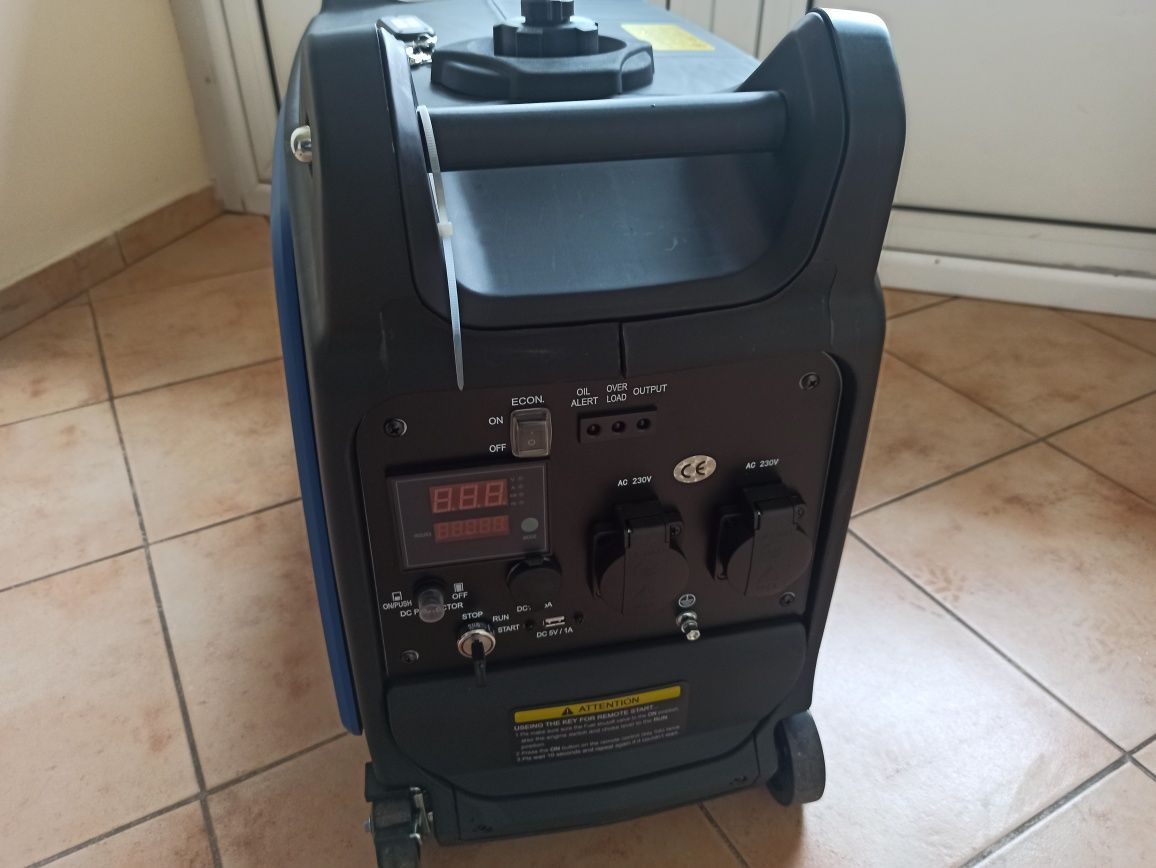 Бензиновый  инвенторный генератор Vitolux 3.5 KW