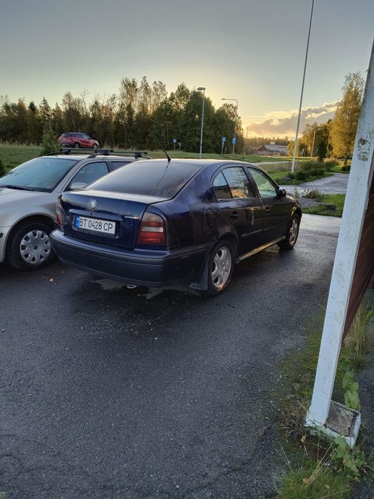 Шкода октавія 1.9