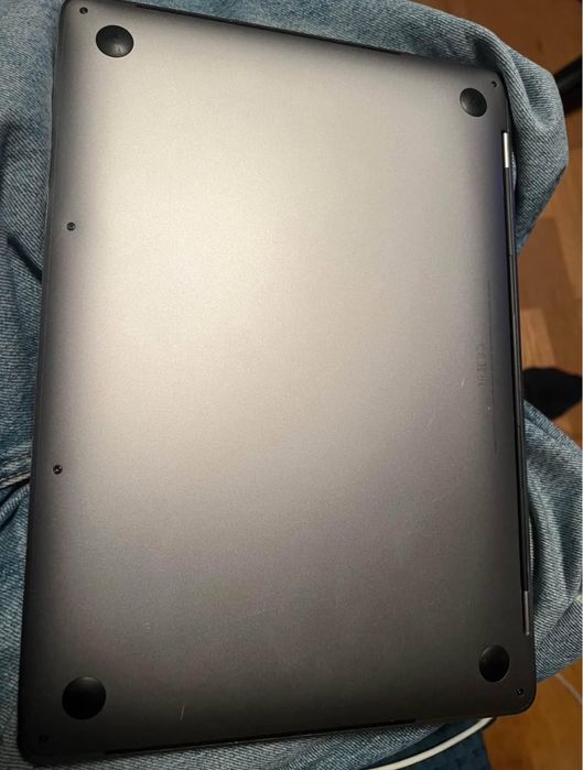 Macbook Pro 2019 13’ Touchbar