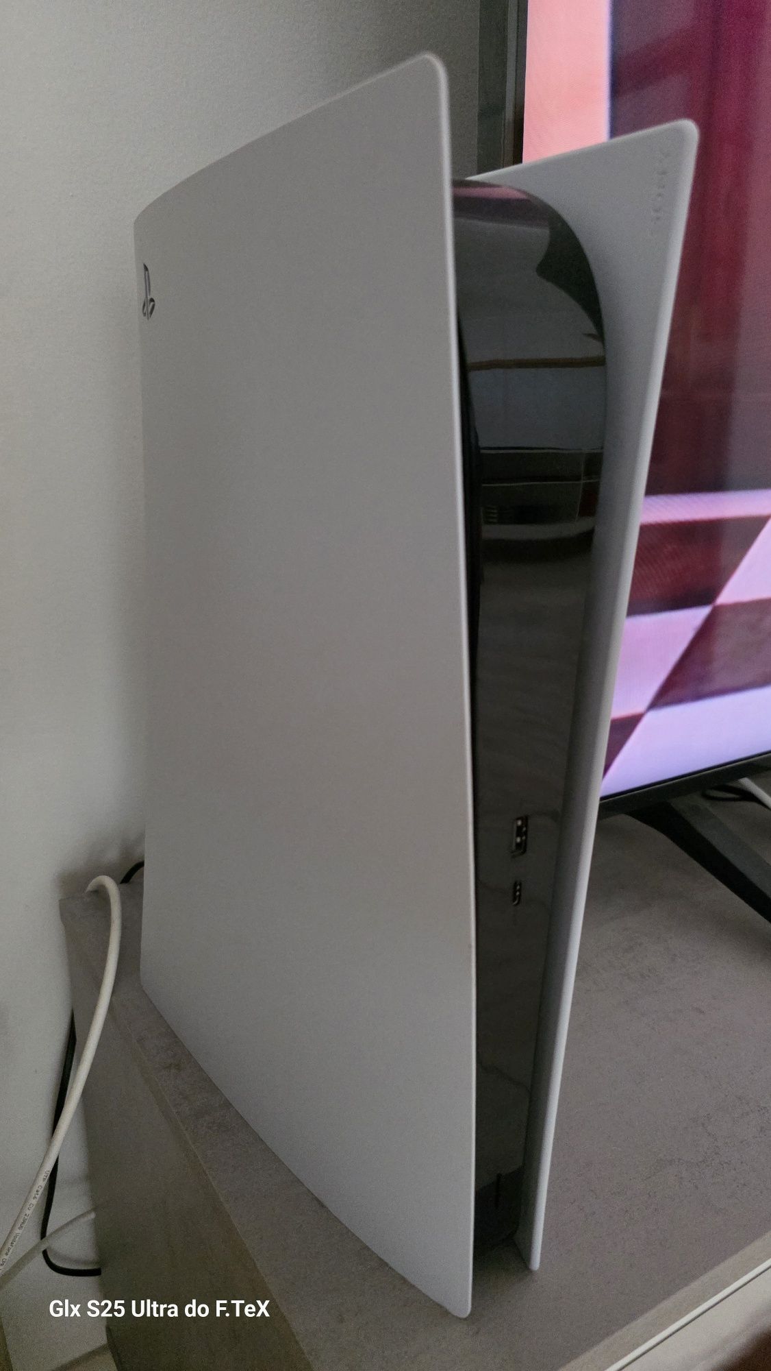 Troco playstation 5 digital quase nova com caixa