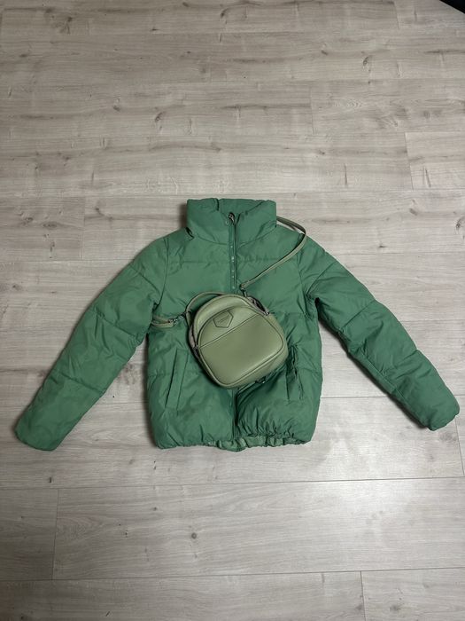 Зелена курточка пуховик жіноча + сумка до неї
