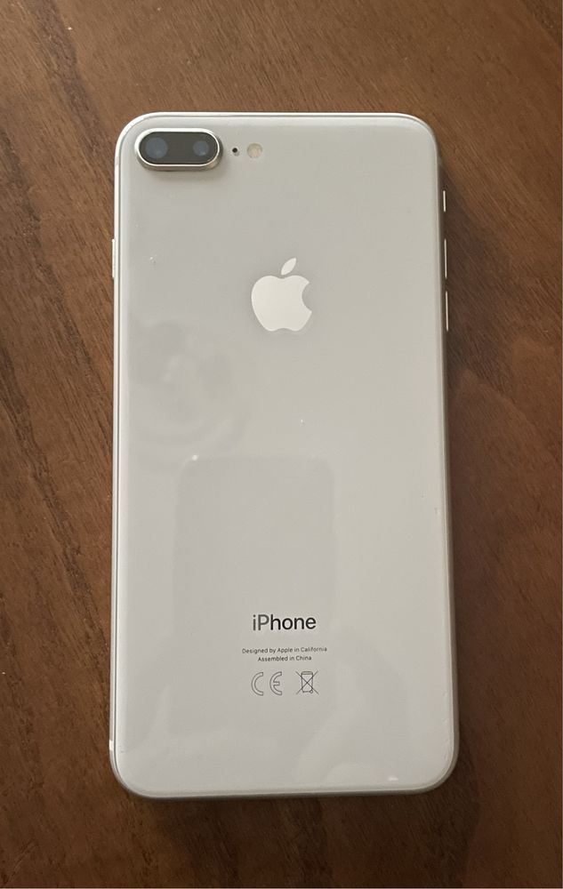 Iphone 8 Plus em muito bom estado.