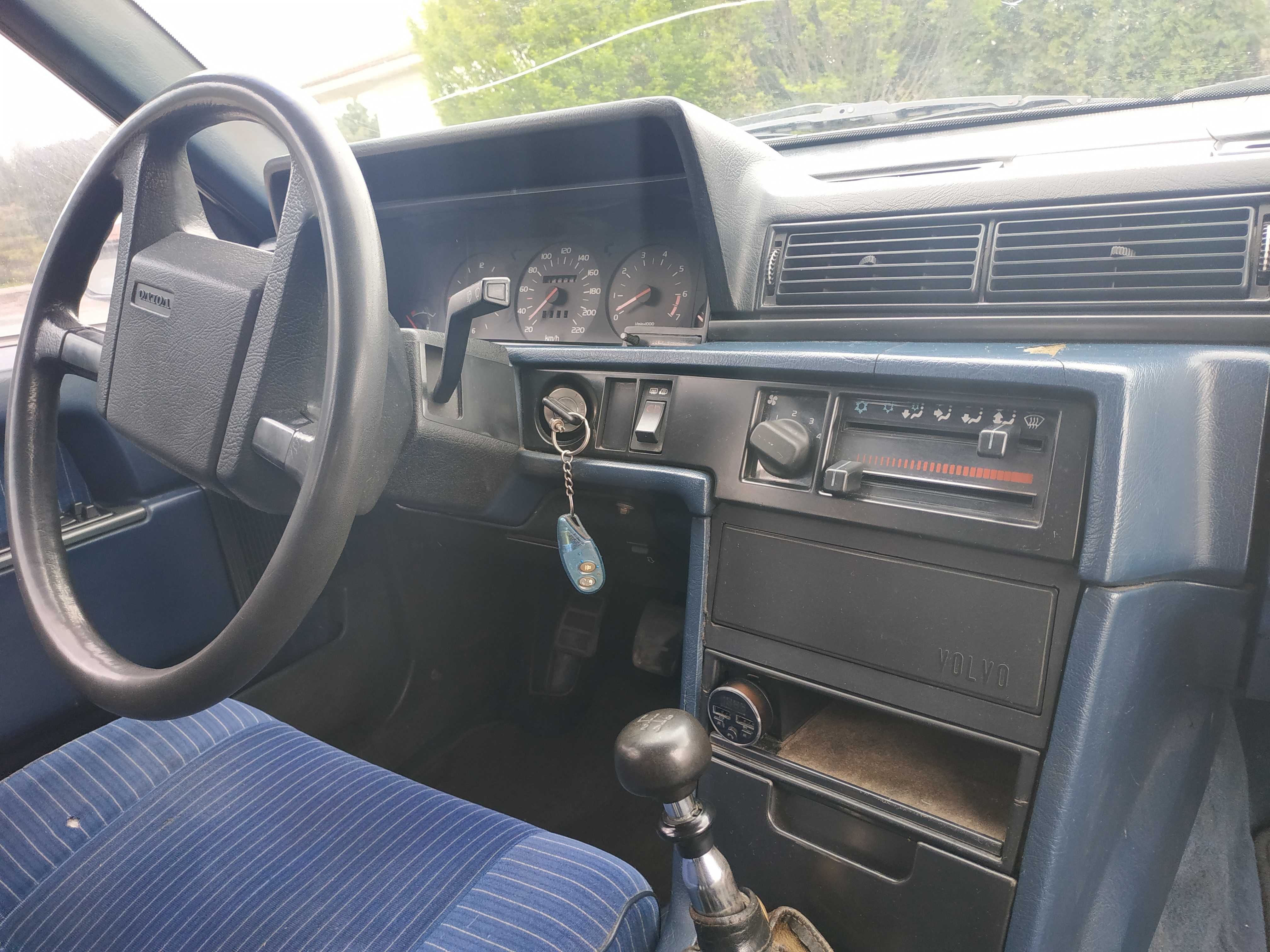 Продам Volvo 740