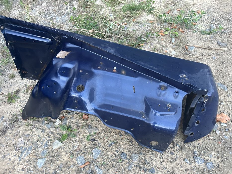 Blotnik przedni lewy do WRANGLERA TJ