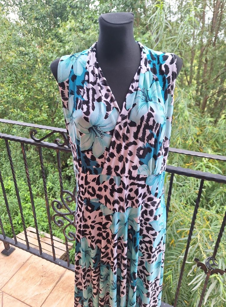 Długa sukienka maxi rozmiar XL 42 / XXL 44 / XXXL 46
