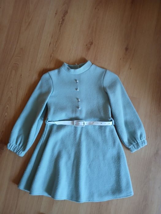 Святкова сукня для дівчинки