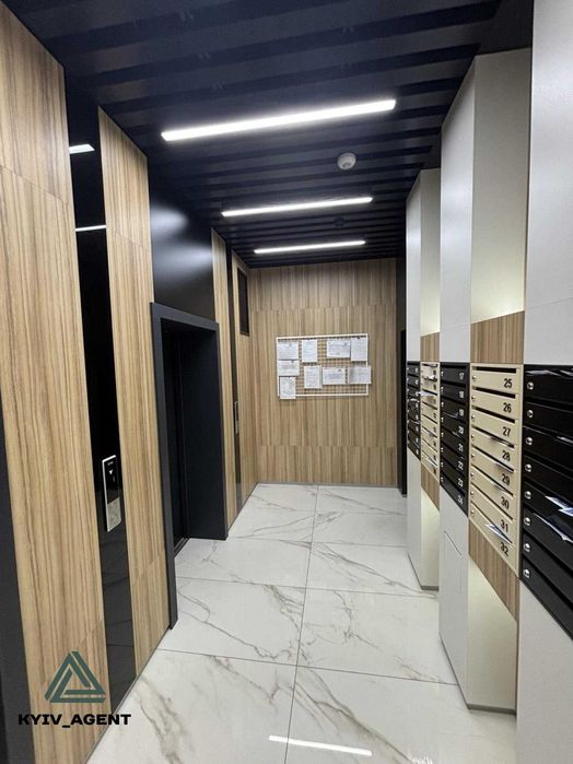 Без % Приміщення комерційної нерухомості у центрі Києва Кудрявська 45