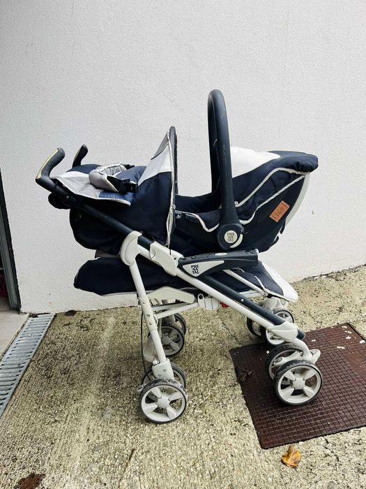 Vendo carrinho Pre Natal em bom estado